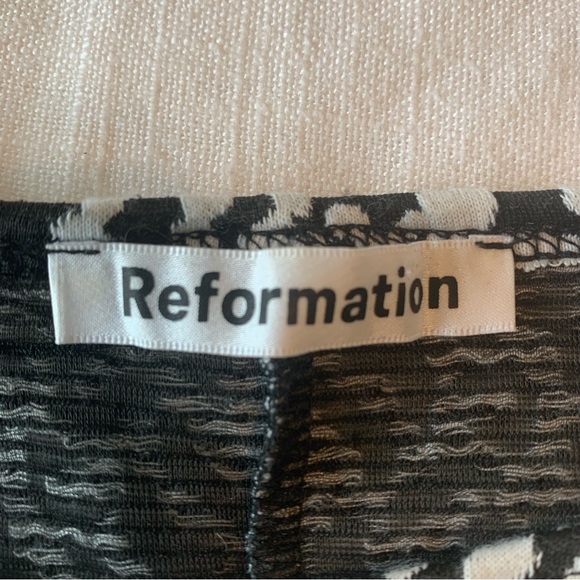 Reformation Kenmare knit dress in Lechat - Picture 5 of 6